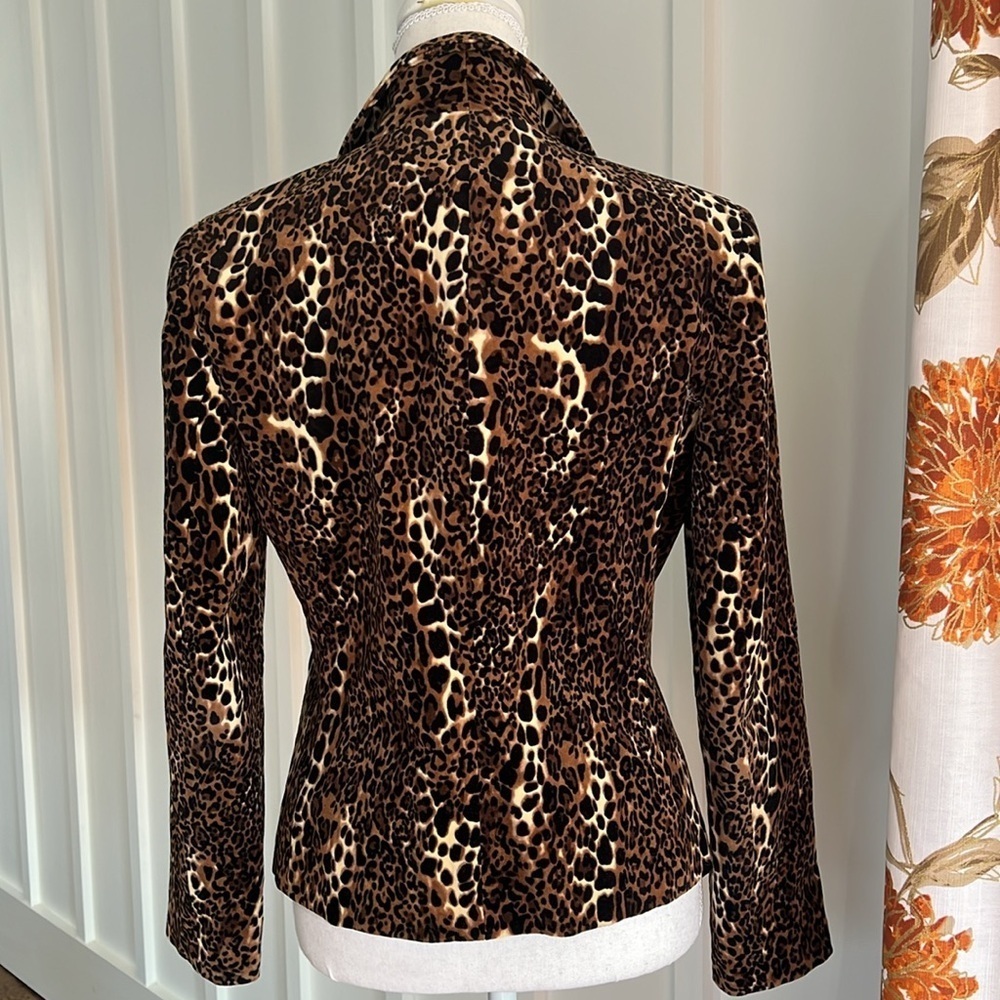 Leopard Print Women's Jacket - Picture 6 of 10